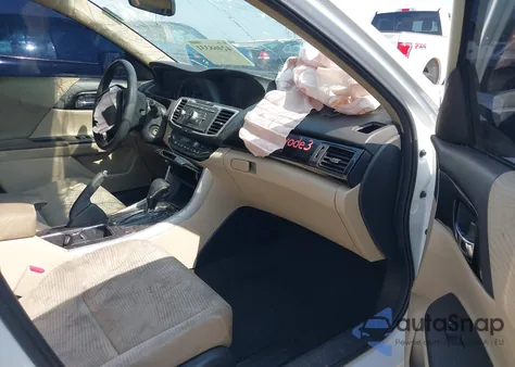 2016 Honda Accord Lx z USA, uszkodzony, nr VIN 1HGCR2F34GA117991